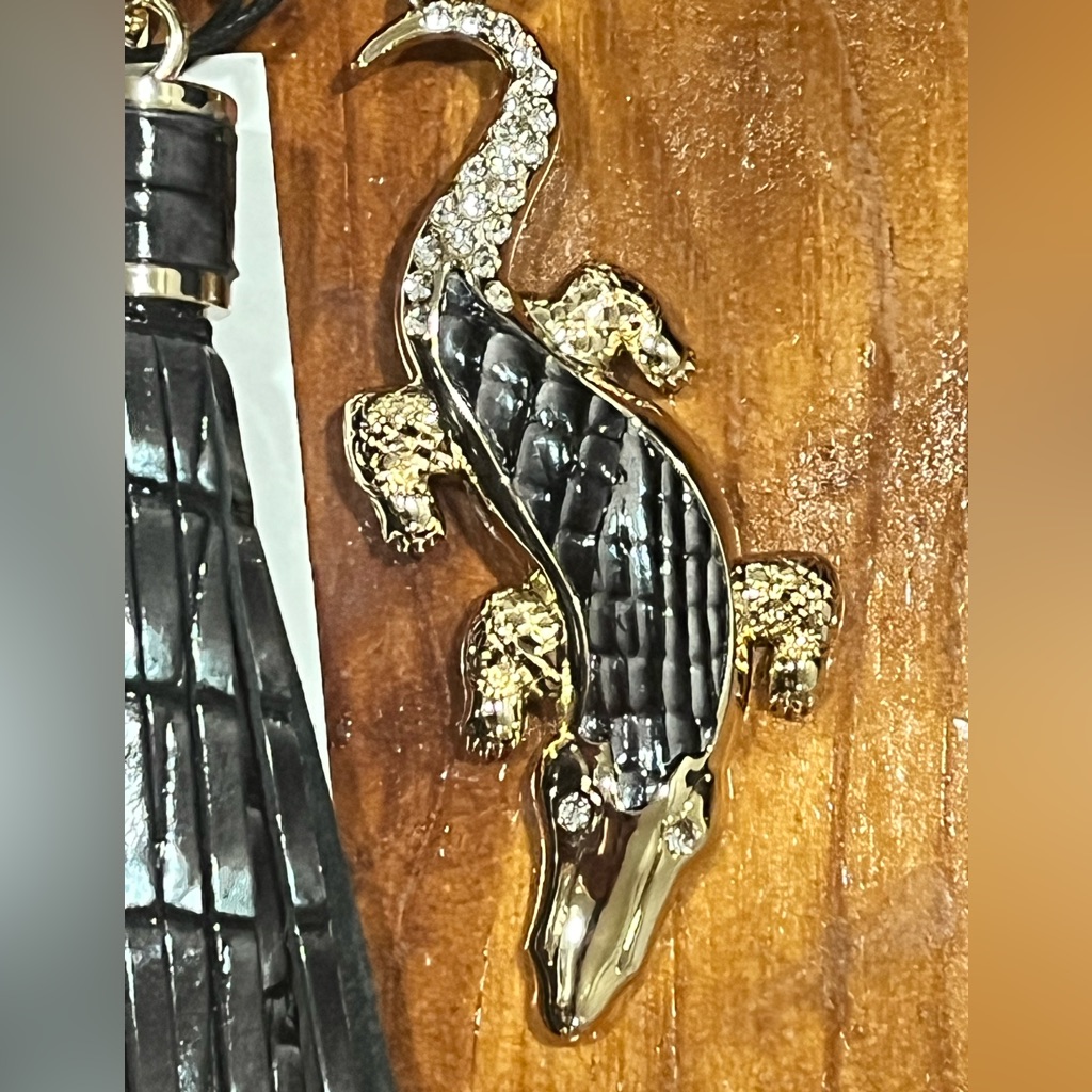 Nwt Brahmin Croc Charm In Nocturnal Melbourne Tassel